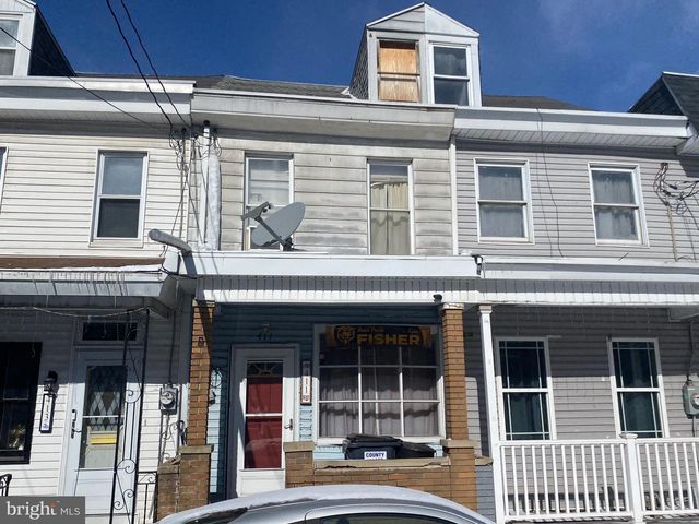 411 W SPRUCE ST, Mahanoy City, PA 17948