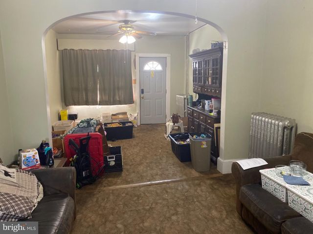 411 W SPRUCE ST, Mahanoy City, PA 17948