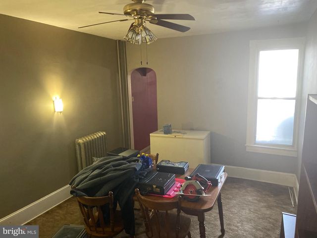 411 W SPRUCE ST, Mahanoy City, PA 17948