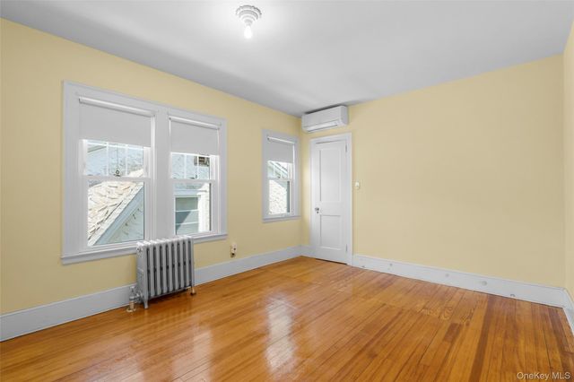 42 Crestview Street, New Rochelle, NY 10801