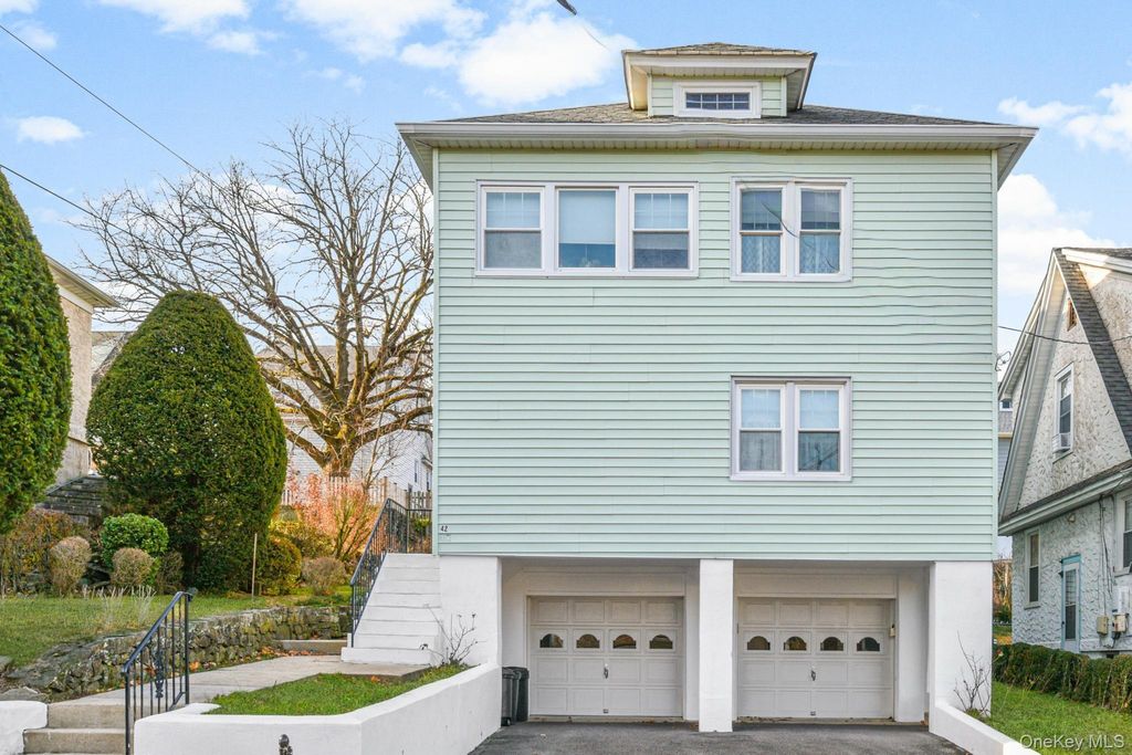 42 Crestview Street, New Rochelle, NY 10801