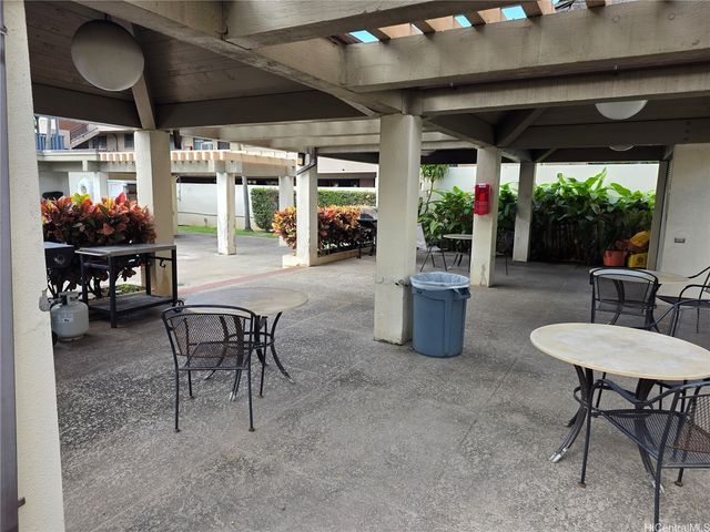 1201 Wilder Avenue 1001, Honolulu, HI 96822