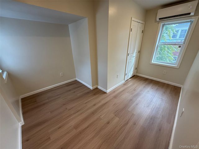 185 Broadway 102, Newburgh, NY 12550
