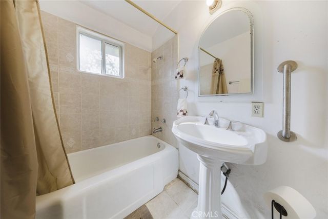 12557 Debell Street, Pacoima, CA 91331