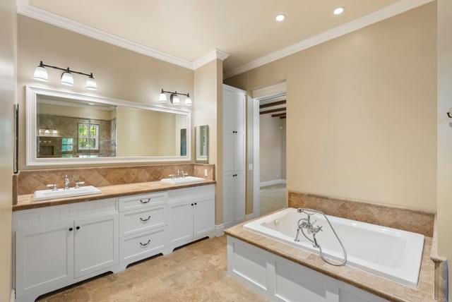 16631 Valle Verde Rd, Poway, CA 92064