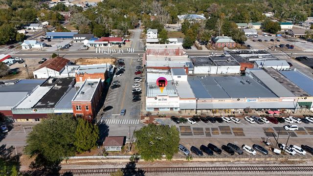 782 Baldwin Avenue, Defuniak Springs, FL 32435