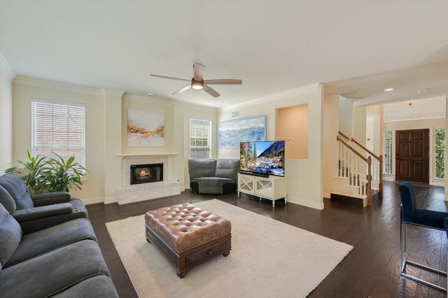 6804 Rain Creek PKWY, Austin, TX 78759