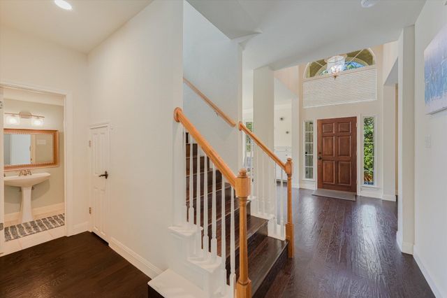 6804 Rain Creek PKWY, Austin, TX 78759
