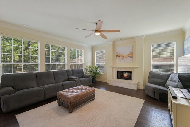 6804 Rain Creek PKWY, Austin, TX 78759