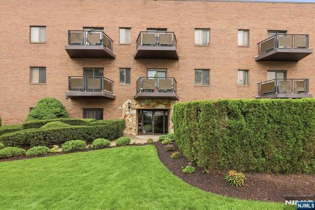 279 Clark Street A15, Hackensack, NJ 07601