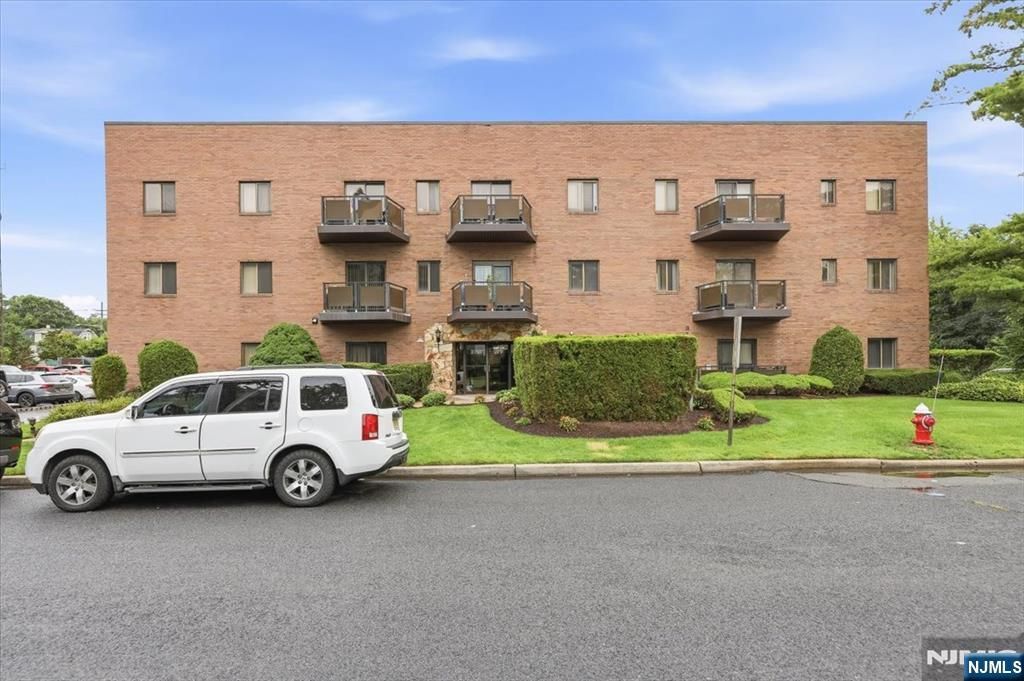 279 Clark Street A15, Hackensack, NJ 07601