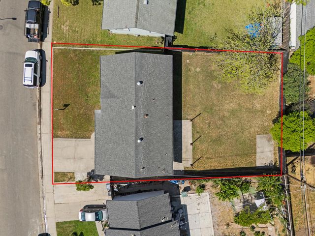 6940 Gillingham Way, North Highlands, CA 95660