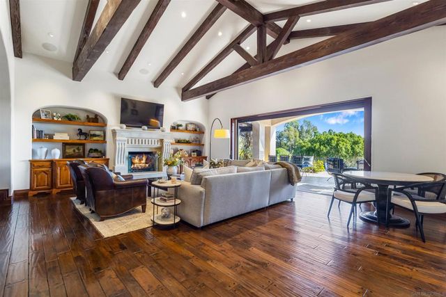 6871 Las Colinas, Rancho Santa Fe, CA 92067