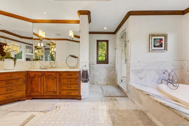 6871 Las Colinas, Rancho Santa Fe, CA 92067