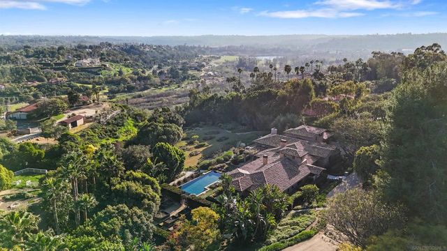 6871 Las Colinas, Rancho Santa Fe, CA 92067