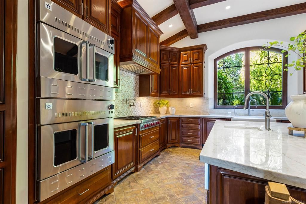 Image 23 of property listing at 6871 Las Colinas, Rancho Santa Fe, CA 92067