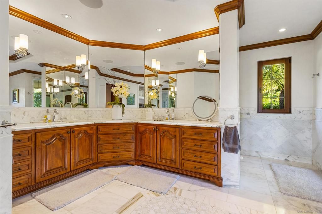 Image 39 of property listing at 6871 Las Colinas, Rancho Santa Fe, CA 92067