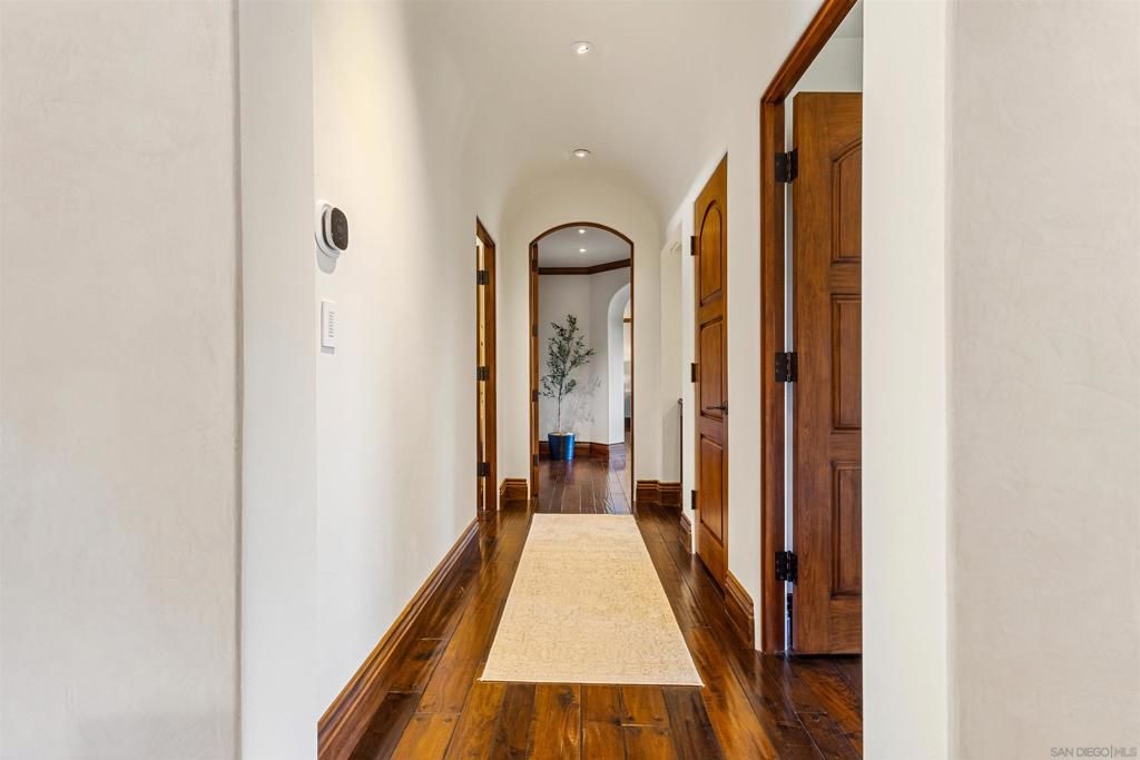 Image 45 of property listing at 6871 Las Colinas, Rancho Santa Fe, CA 92067