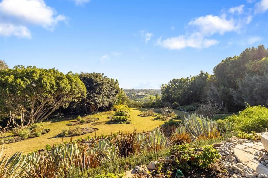 Image 59 of property listing at 6871 Las Colinas, Rancho Santa Fe, CA 92067