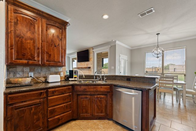 8121 Apollo Drive, Joshua, TX 76058