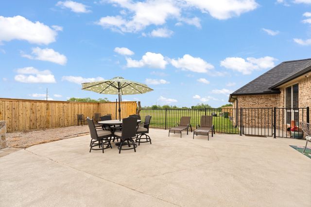 8121 Apollo Drive, Joshua, TX 76058