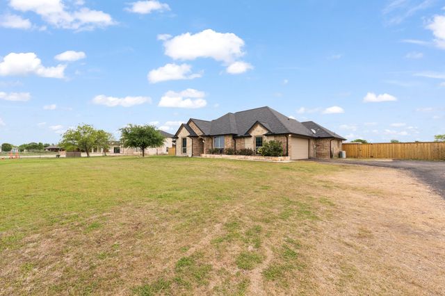 8121 Apollo Drive, Joshua, TX 76058