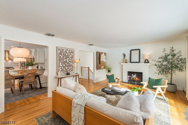 9 Windermere Rd, Montclair Twp., NJ 07043