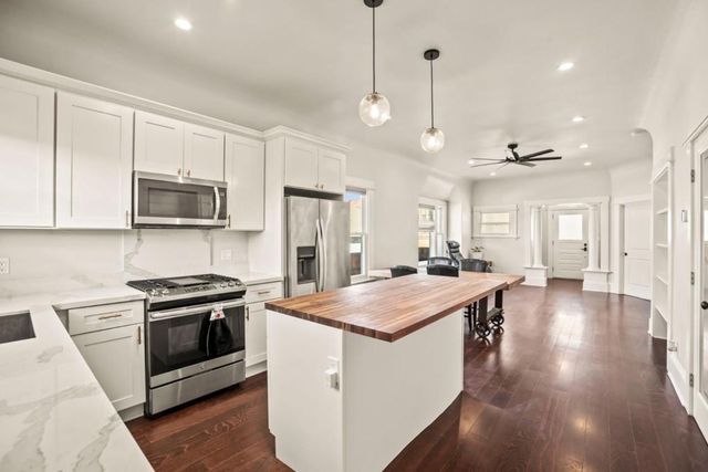 731 Locust Street, San Jose, CA 95110