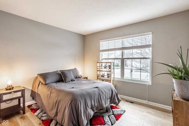 6106 Pebblebrooke Road, Whitestown, IN 46075