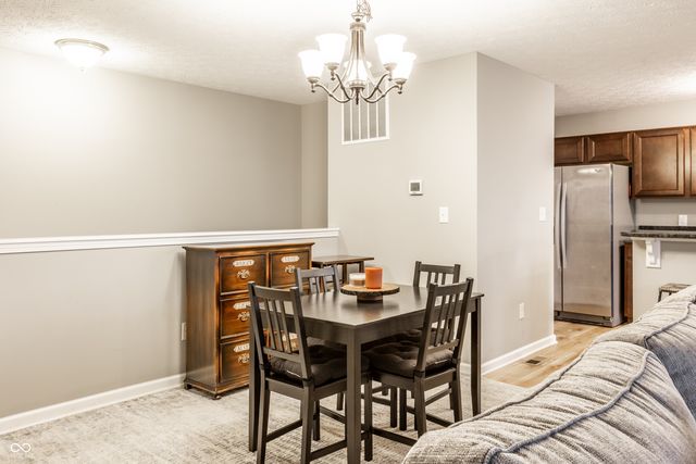 6106 Pebblebrooke Road, Whitestown, IN 46075