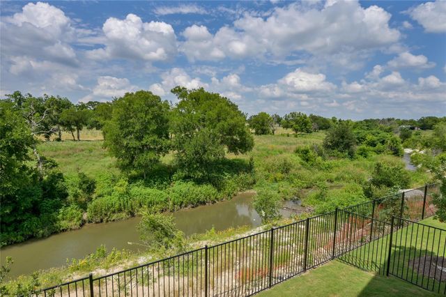 1531 N Red Bud LN 16, Round Rock, TX 78665