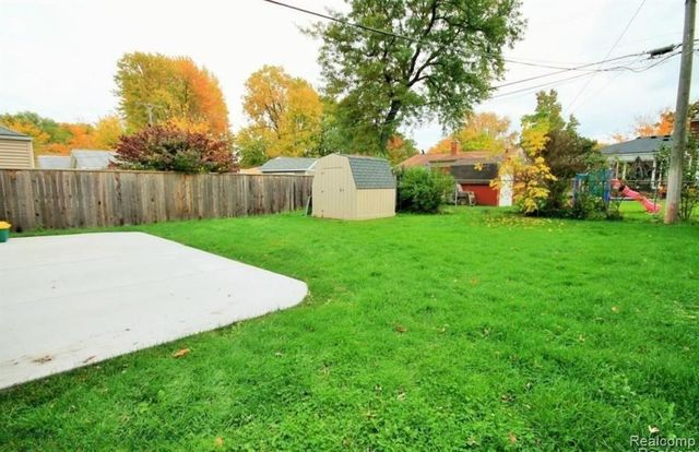 1313 Royal Avenue, Royal Oak, MI 48073