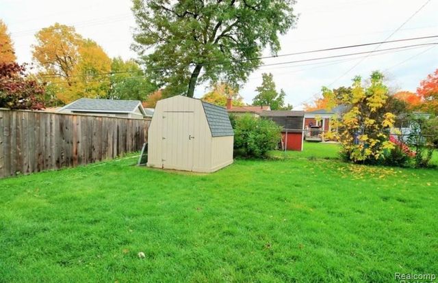 1313 Royal Avenue, Royal Oak, MI 48073