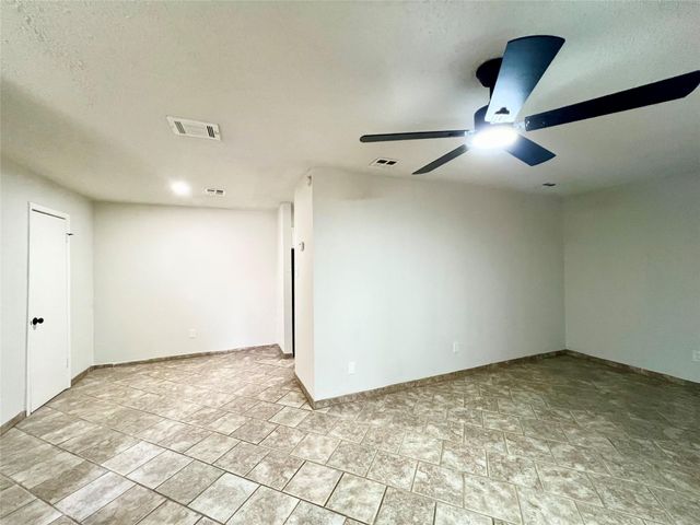 9317 Pagewood Lane, Houston, TX 77063