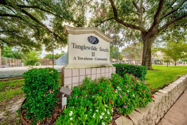 9317 Pagewood Lane, Houston, TX 77063