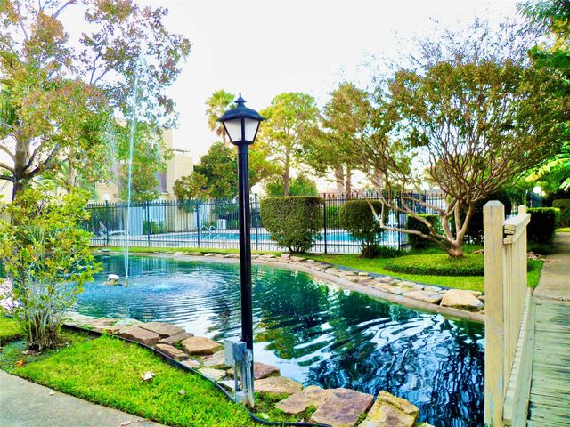 9317 Pagewood Lane, Houston, TX 77063