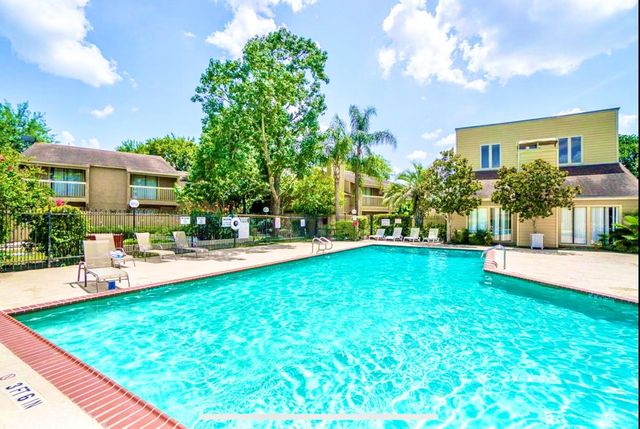 9317 Pagewood Lane, Houston, TX 77063