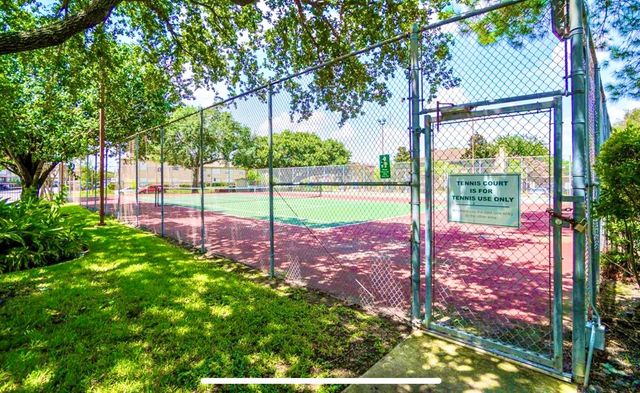 9317 Pagewood Lane, Houston, TX 77063