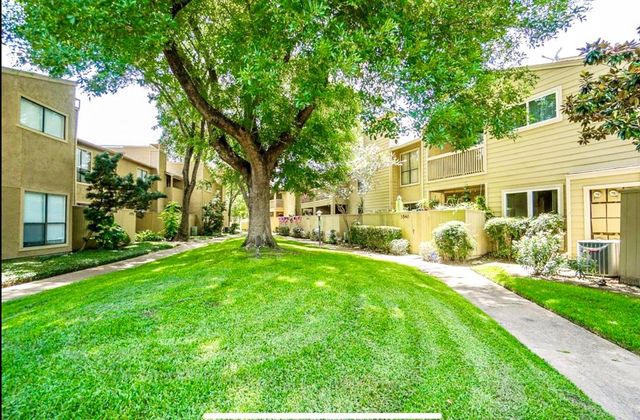 9317 Pagewood Lane, Houston, TX 77063