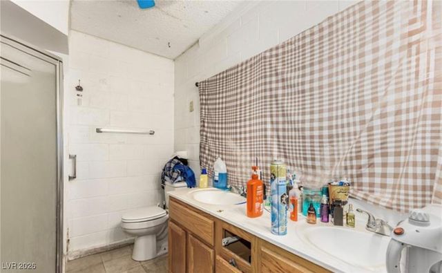 3456 Valley Lane, Las Vegas, NV 89106