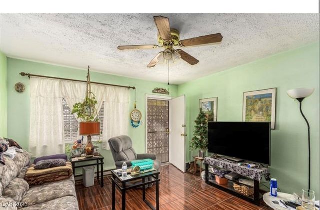 3456 Valley Lane, Las Vegas, NV 89106