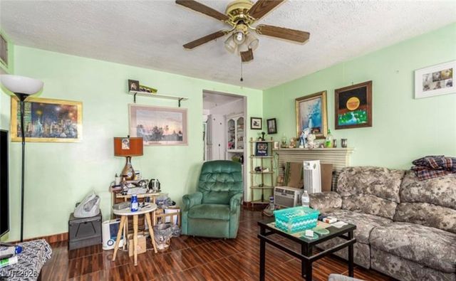 3456 Valley Lane, Las Vegas, NV 89106