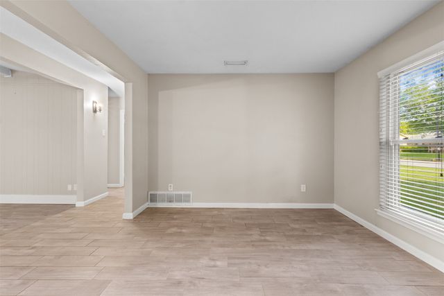 1501 Crockett Street, Garland, TX 75042