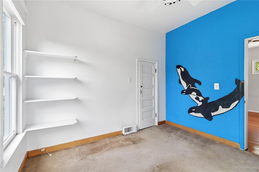 Image 15 of property listing at 5622 Zephyr Street, Arvada, CO 80002