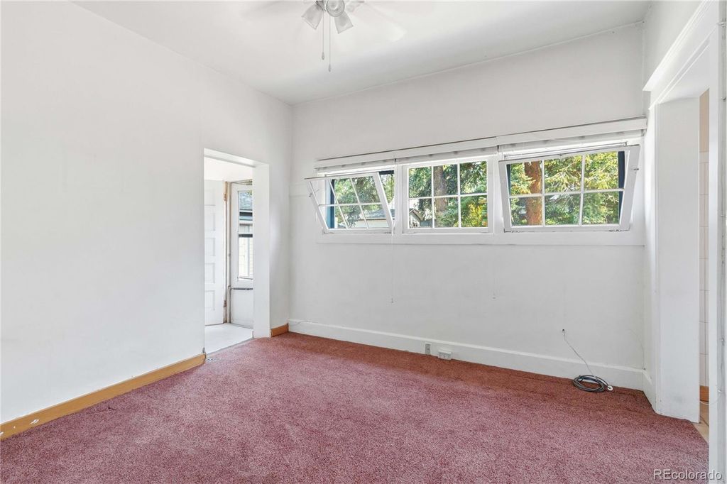 Image 18 of property listing at 5622 Zephyr Street, Arvada, CO 80002