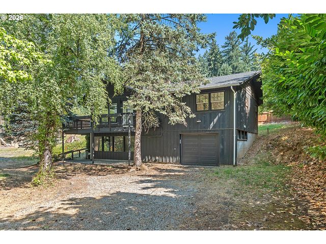 9637 Sw SPRING CREST Dr, Portland, OR 97225