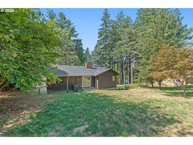 9637 Sw SPRING CREST Dr, Portland, OR 97225