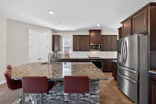 1716 NATURE VIEW DRIVE, Lutz, FL 33558