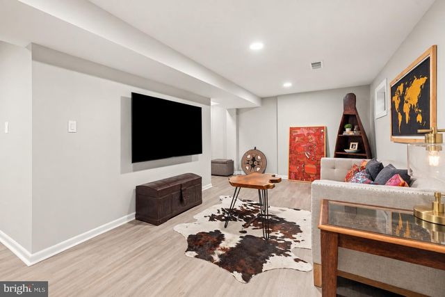 5602 ASHFIELD RD, Alexandria, VA 22315