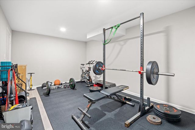 5602 ASHFIELD RD, Alexandria, VA 22315